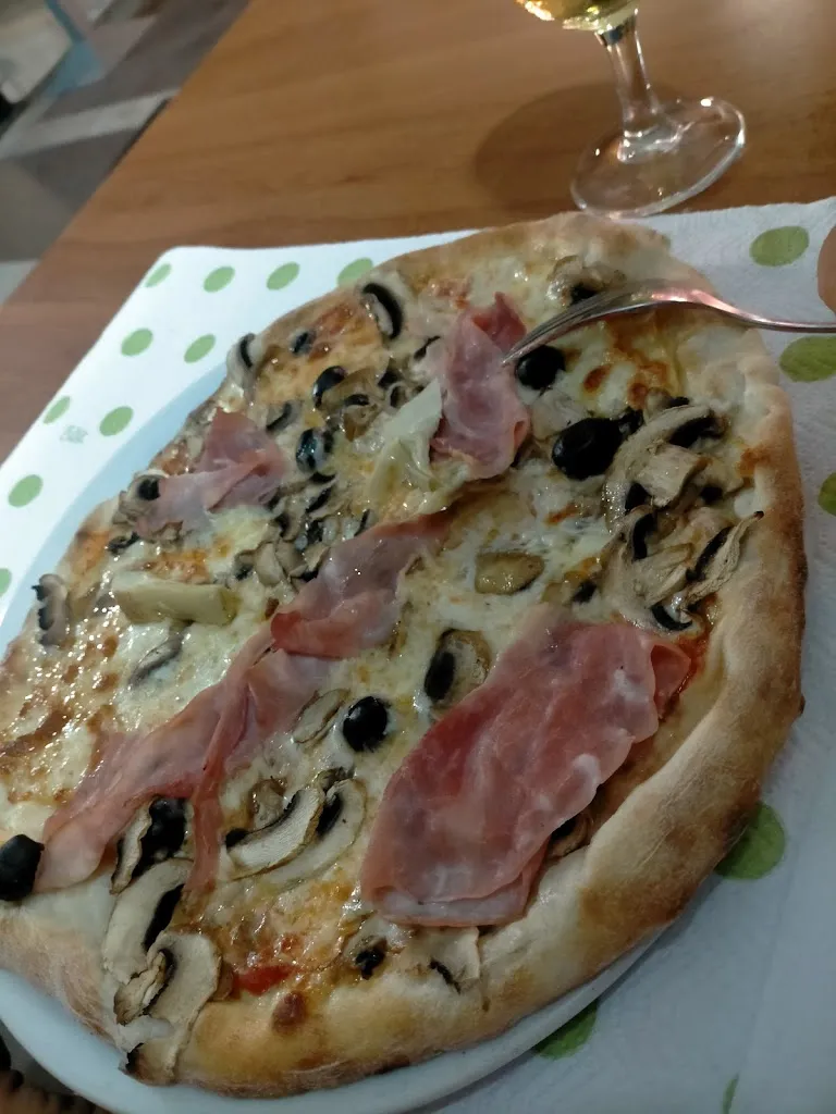 Menu_Pizzeria Rusty Scottadito_Bacu Abis_image_4