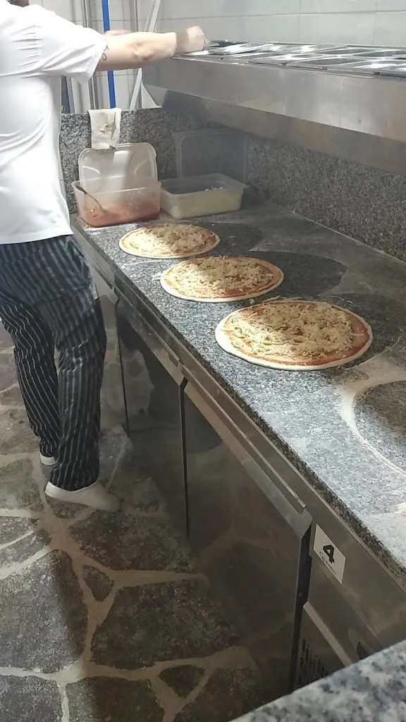 al3.-.l4i_Shake Bisteccheria Pizzeria_Bacu Abis_review