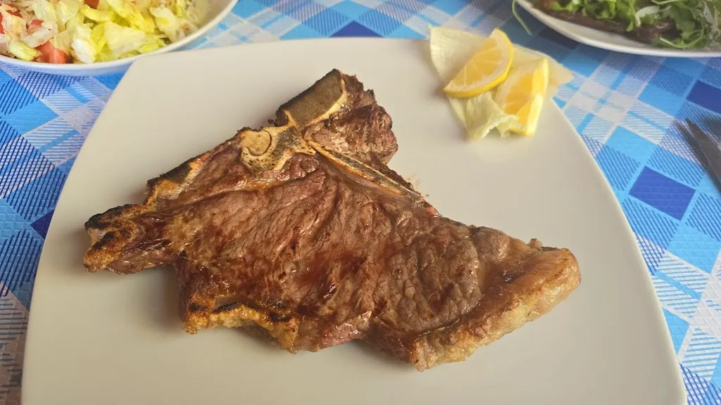 Shake Bisteccheria Pizzeria_Bacu Abis_slider_image_2