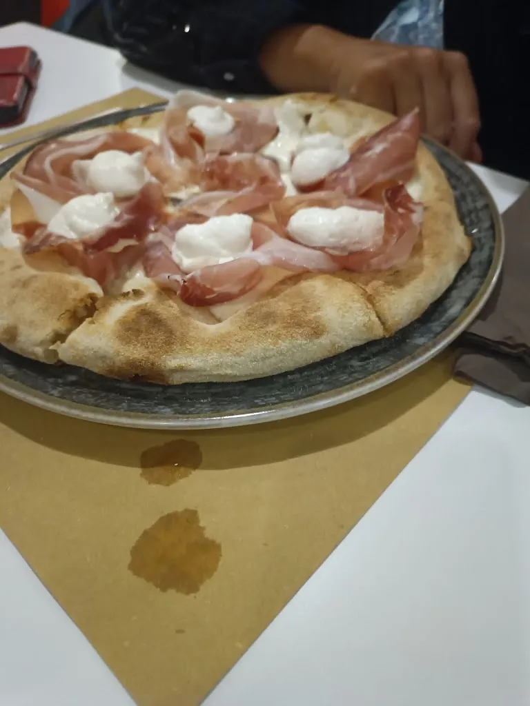 Menu_AcquaSale | Pizza, fritto e mare_Bacu Abis_image_5