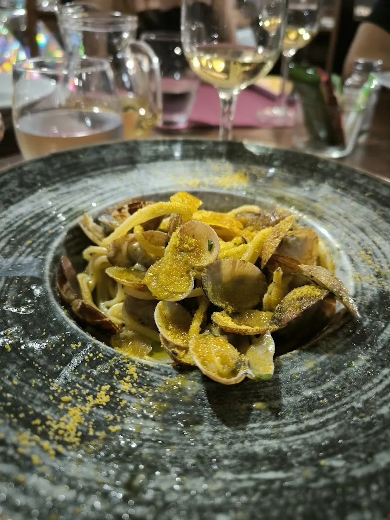 Pizzeria Excalibur_Bacu Abis_slider_image_3