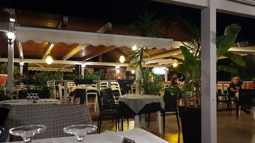 Alessio Cossu_Piedra Del Sol Restaurant & Room_Bacu Abis_review