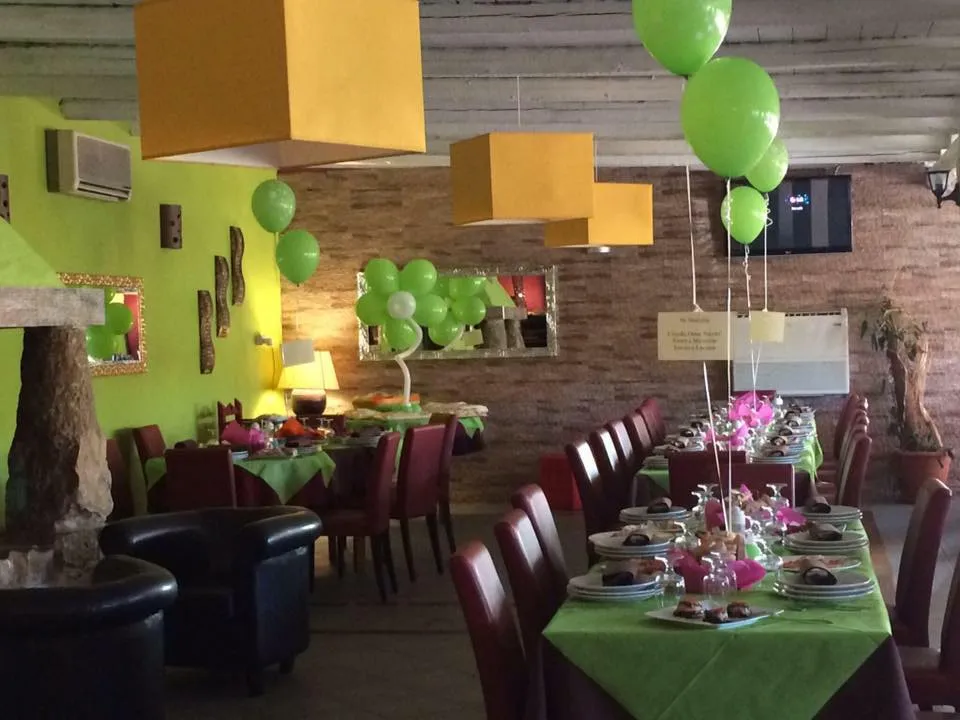 Piedra Del Sol Restaurant & Room restaurant in Bacu Abis