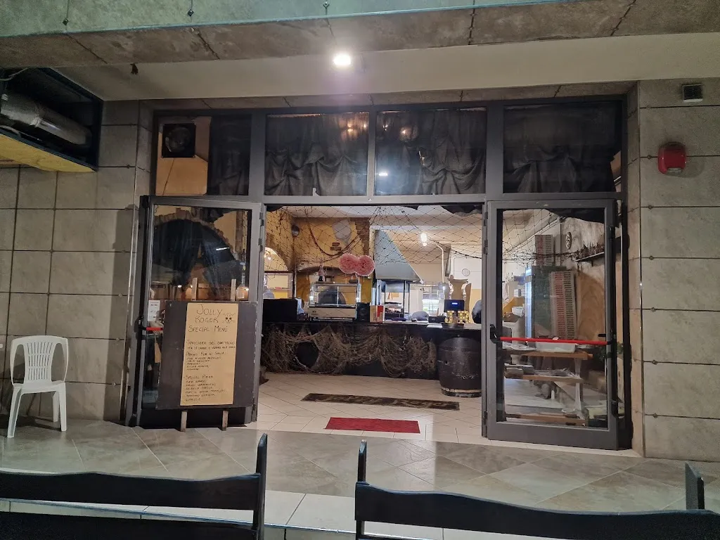 Jolly Roger pizzeria paninoteca restaurant in Bacu Abis