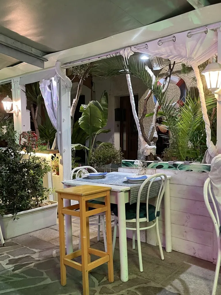 U' Palacca Restaurant_Bacu Abis_slider_image_3