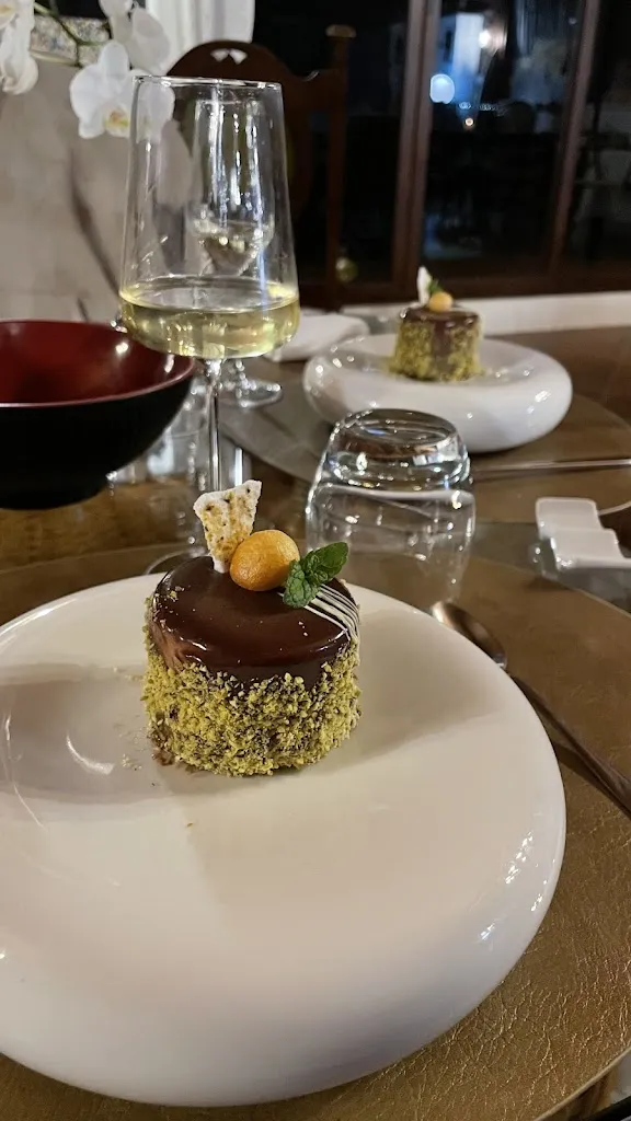 Robine De Greef_La Vecchia Tonnara_Bacu Abis_review