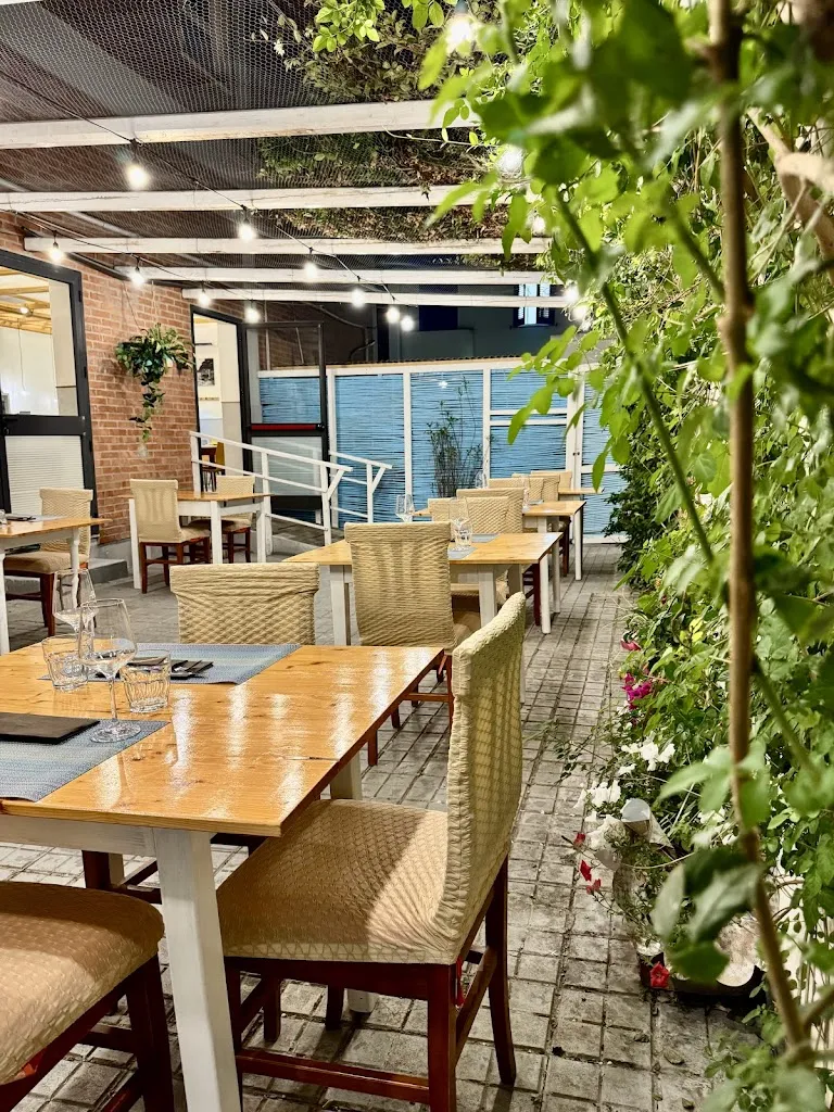 Bistrot da Bibi restaurant in Bacu Abis