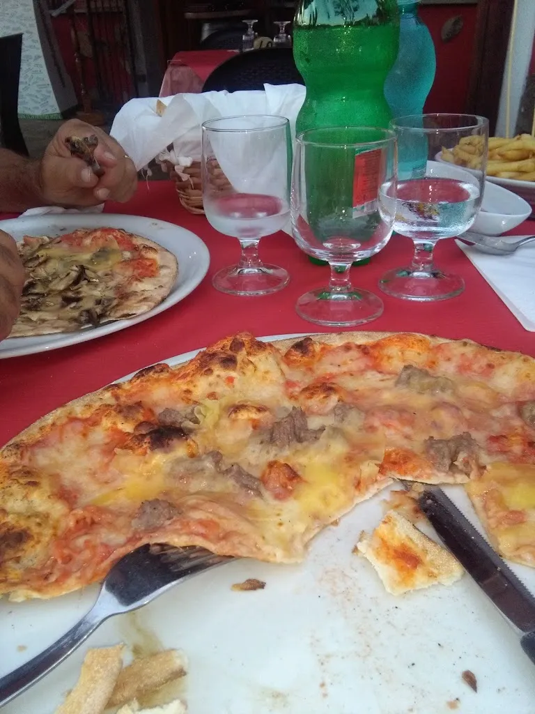 Menu_Old Country Pizzeria_Bonarcado_image_8