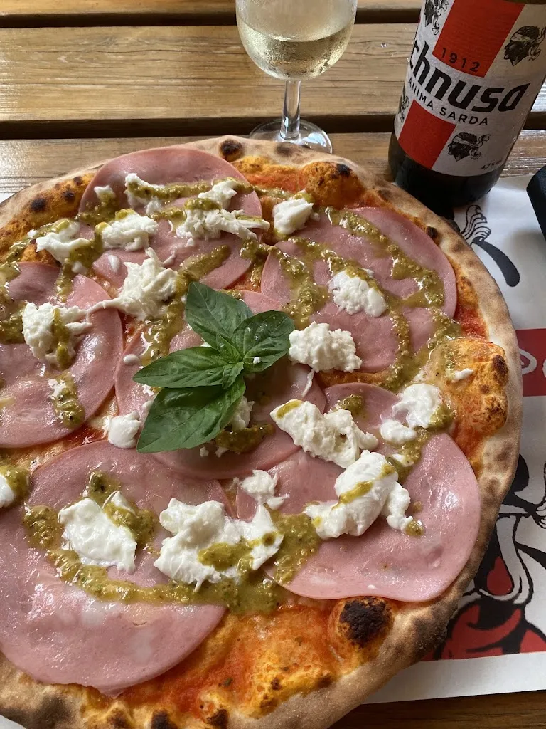 Elena_Pizzeria 