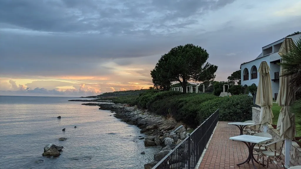 Patrick Deckert_I Pini_Bonorva_review