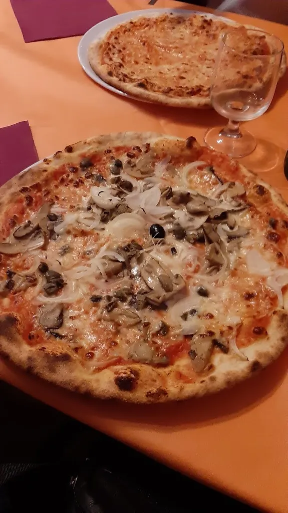 Pizzeria Pintadera_Bonorva_slider_image_2