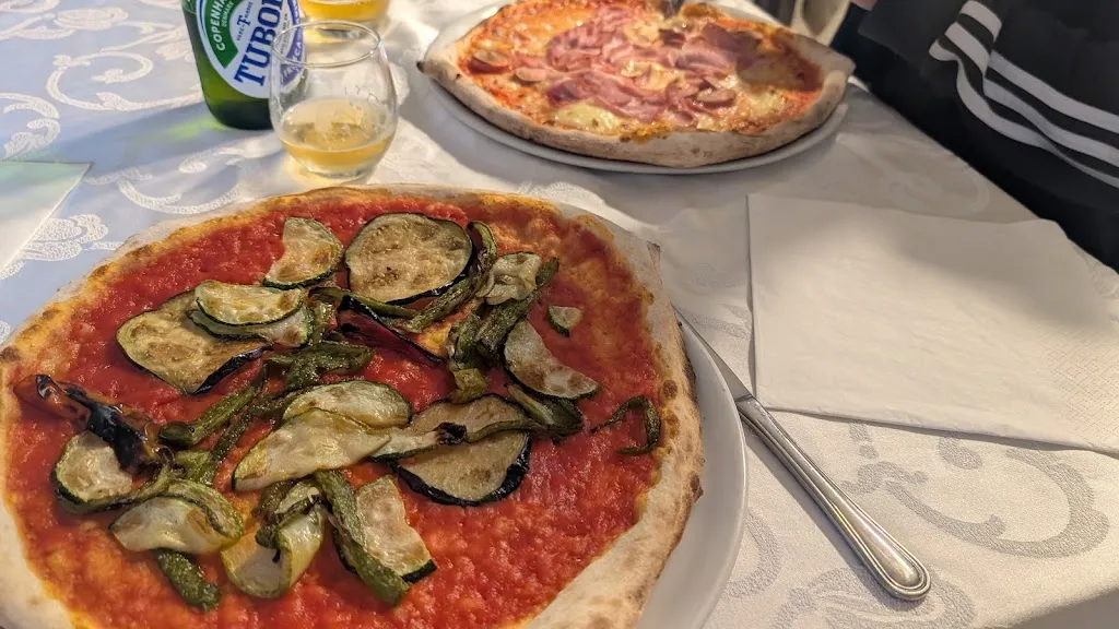 Ristorante Pizzeria Affittacamere Logudoro_Buddusò_slider_image_2