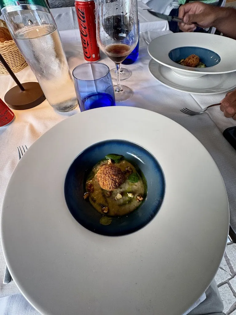 Anthony Devogelaere_Il Pozzo Antico_Bessude_review