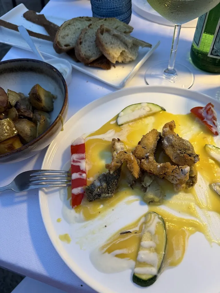 Sorina Topolog_Amare • Alla Guardiola_Bessude_review