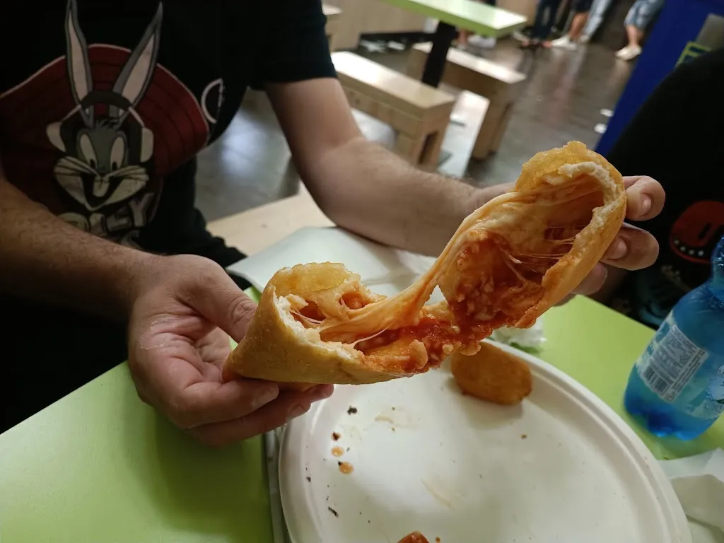 Luciana Moyal_Pizzamania | Rosticceria & Catering_Galatina_review