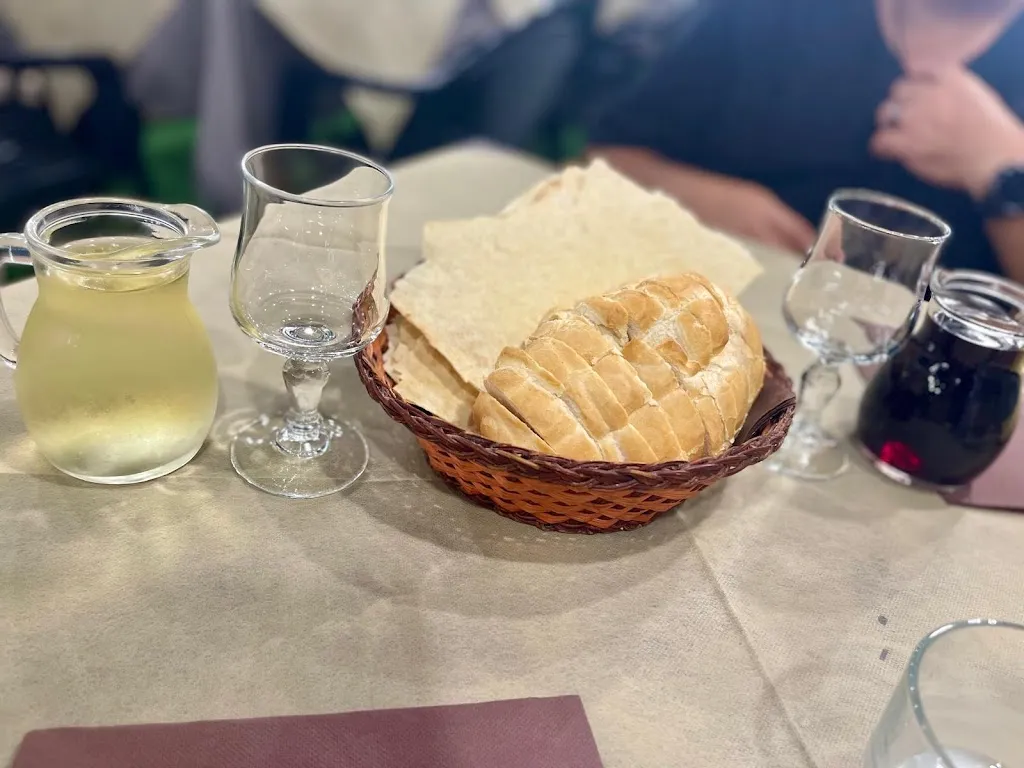 Eric_Trattoria da zia Giovanna di Sotgiu Giuseppe_Bessude_avis