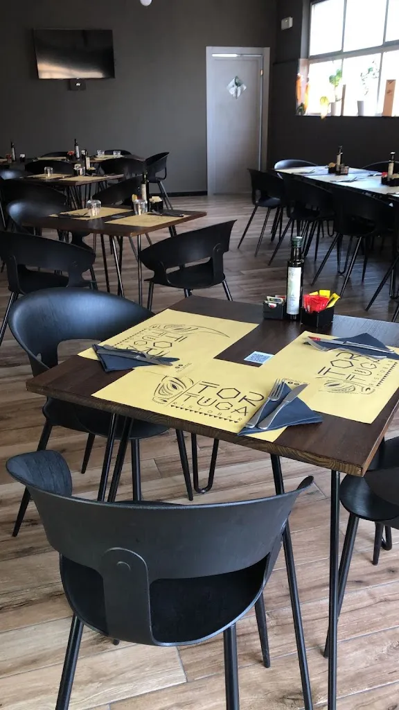 Tortuga RistoBar restaurant in Bessude