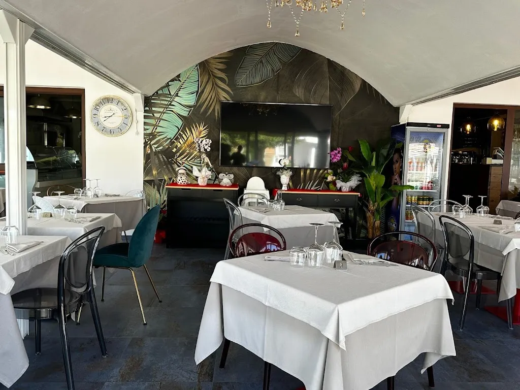 Ristorante pizzeria malamurì restaurant in Budoni