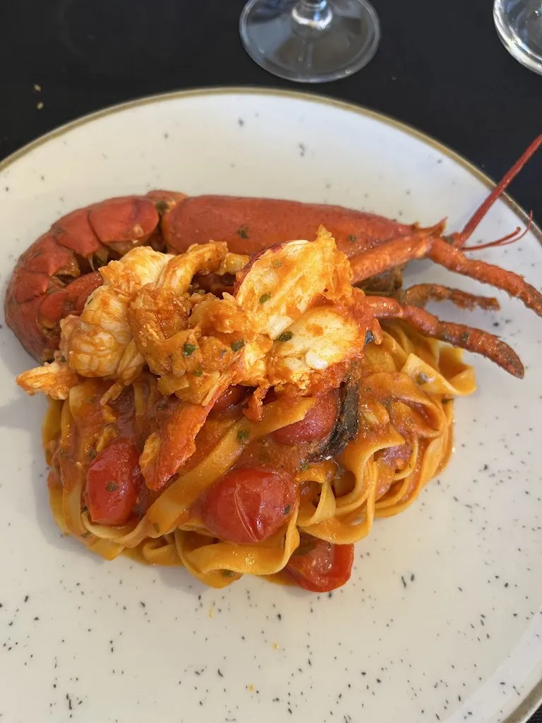 Menu_Kris Eight_Burcei_image_1