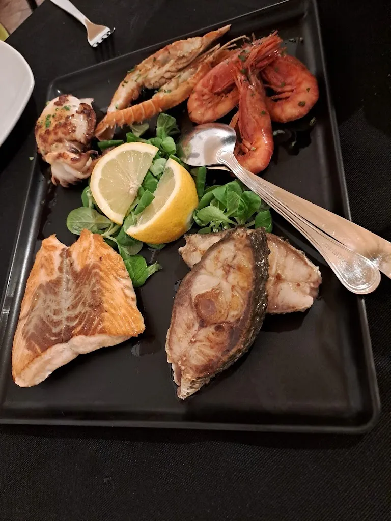 Menu_Kris Eight_Burcei_image_4