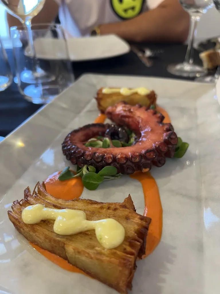 Menu_Kris Eight_Burcei_image_7