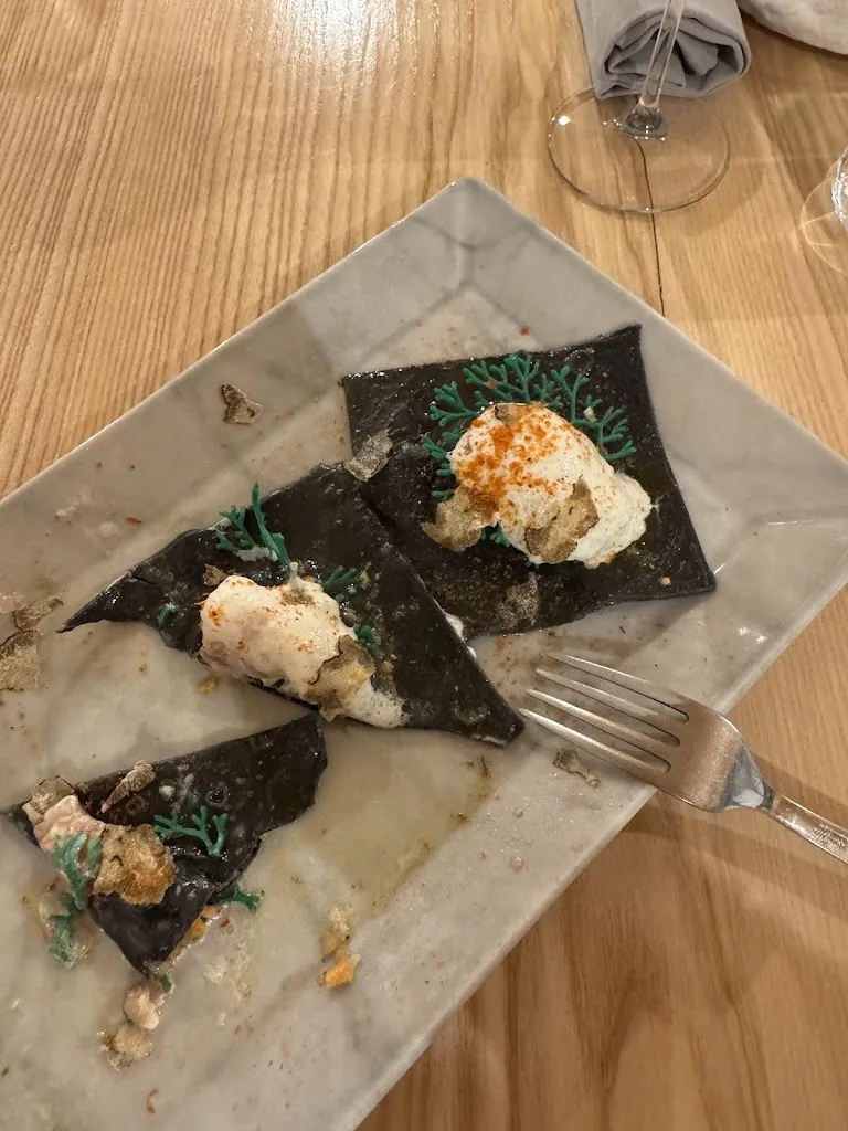 Kris Eight_Burcei_slider_image_3