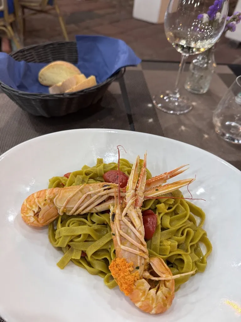 RISTORANTE S'ISCUGIA_Bosa_slider_image_3