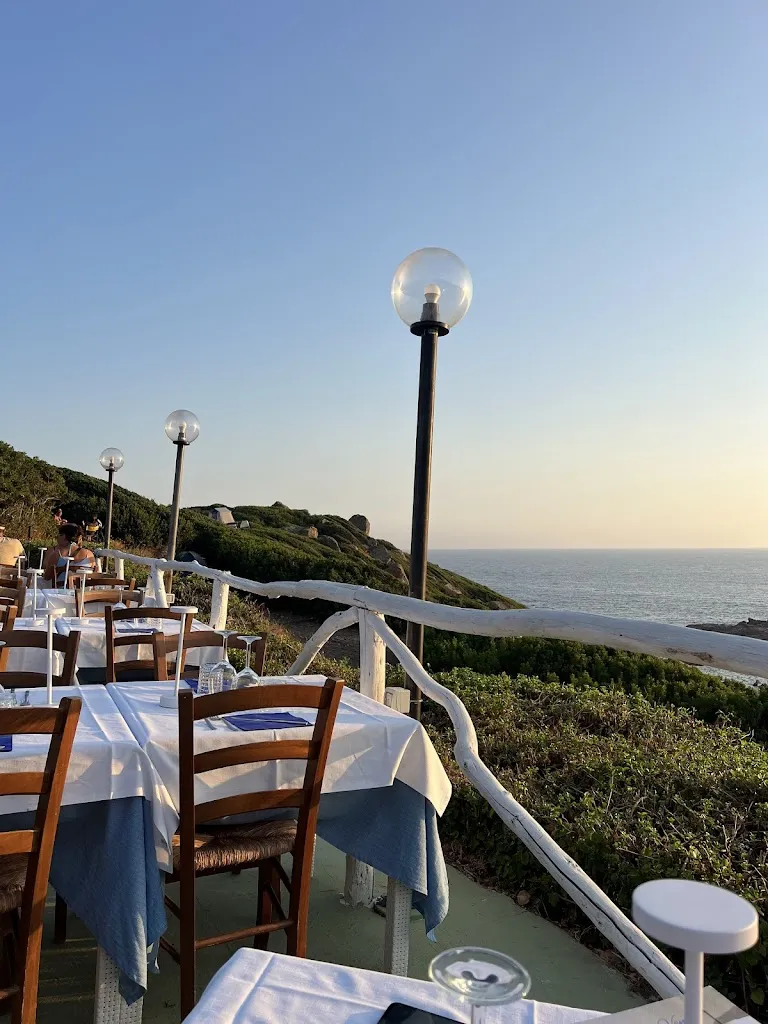 Ristorante La casa del vento_Bosa_slider_image_3