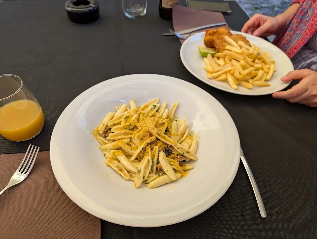 Minh Nguyễn_Ristorante Borgo S. Ignazio_Bosa_review