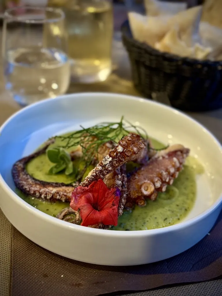 Essenza al Borgo Sant'Ignazio restaurant in Bosa