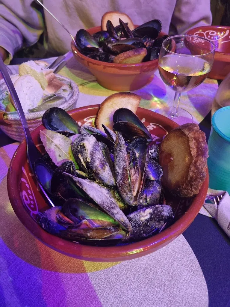 Guusje Muijs_Bistrot Galleria 13_Buggerru_review