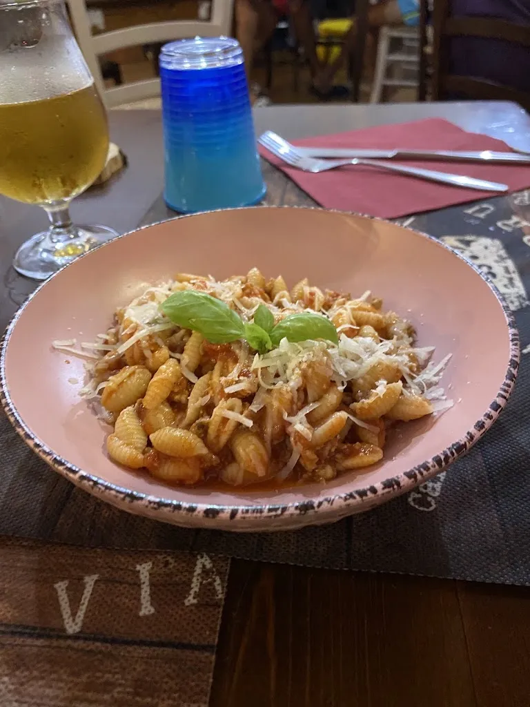 Tamás Nyári_Bistrot Galleria 13_Buggerru_review