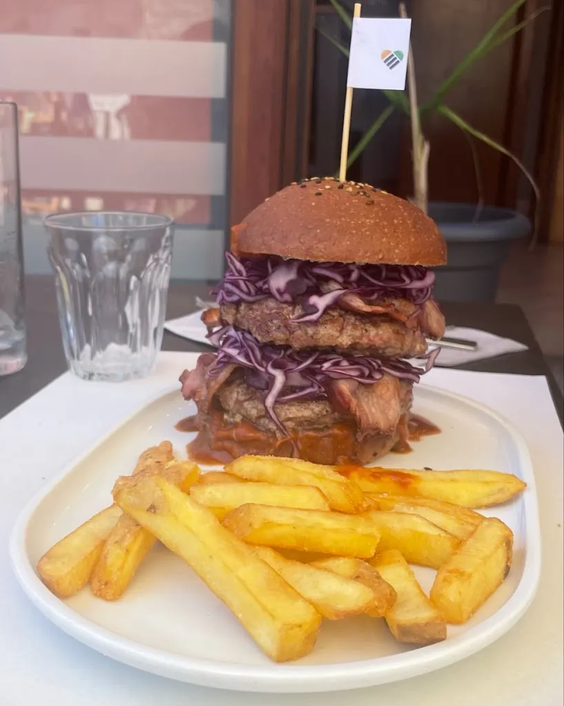 Alex Kempkens_Etico Ristorante - Burgeria e Bisteccheria_Cabras_recensione