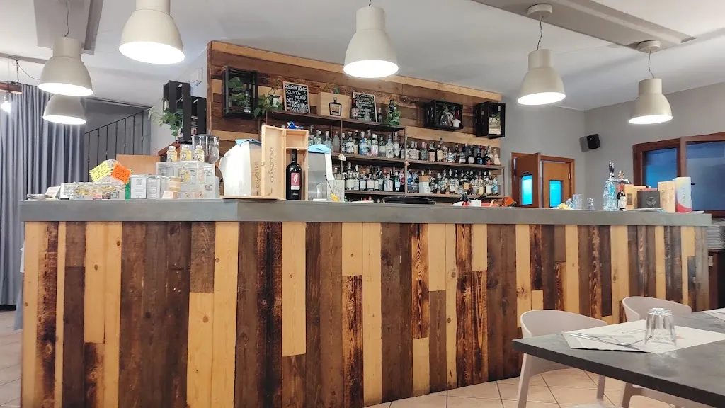 Etico Ristorante - Burgeria e Bisteccheria_Cabras_slider_image_3