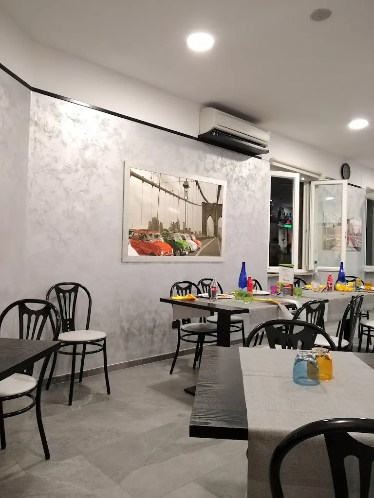 Pizzeria XXI Secolo restaurant in Calangianus