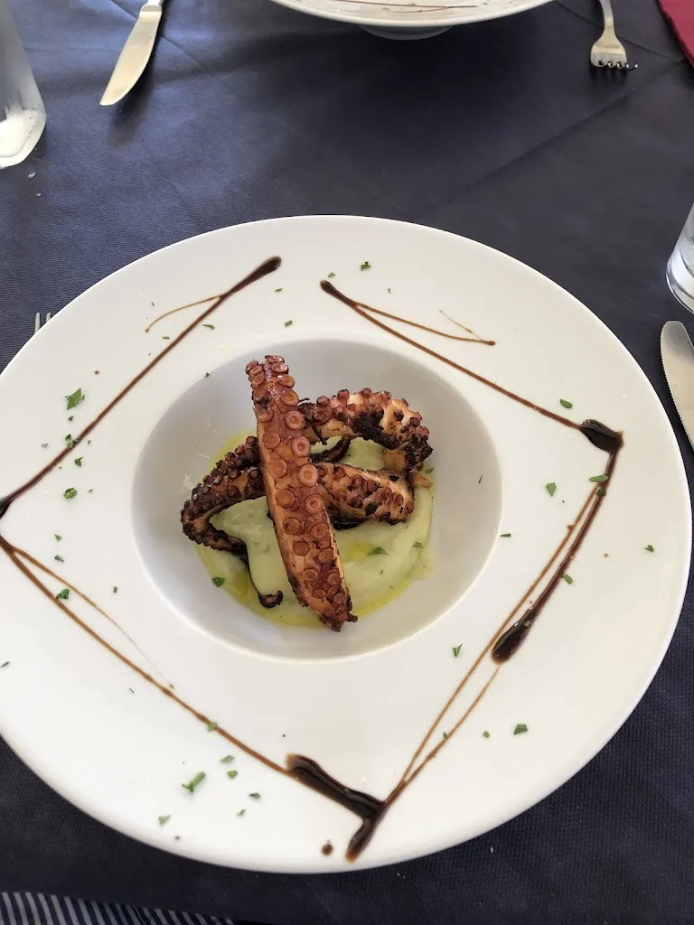 Raul Laureano_Coffee Square - Ristorante - Bar_Calangianus_review