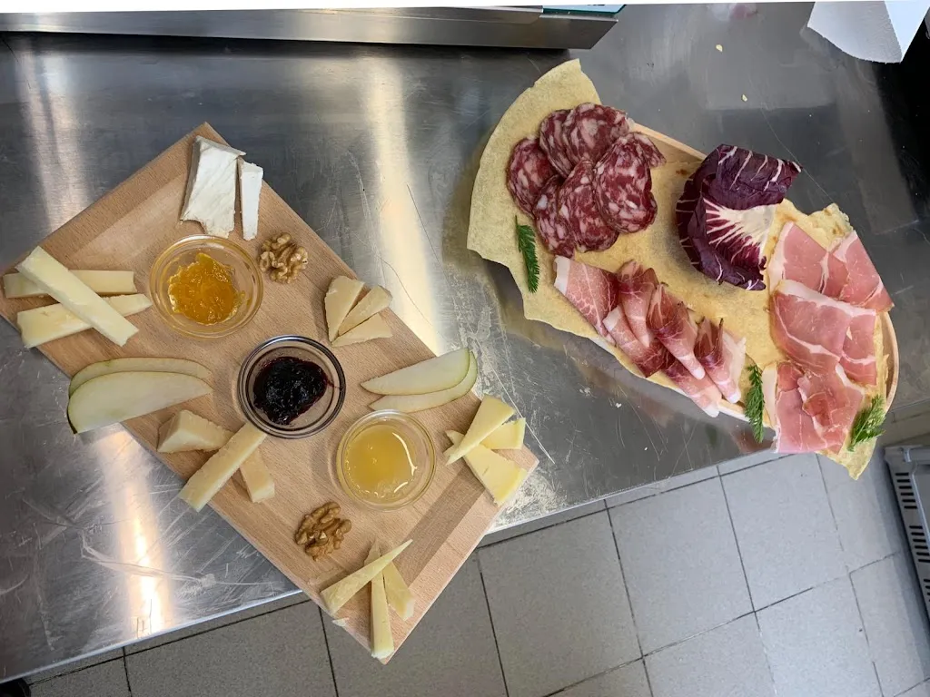 Zeus Bar di Imperio Maria Grazia_Calangianus_slider_image_2