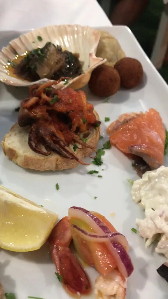 Ristorante Ittico L' Acquario_Cardedu_slider_image_2