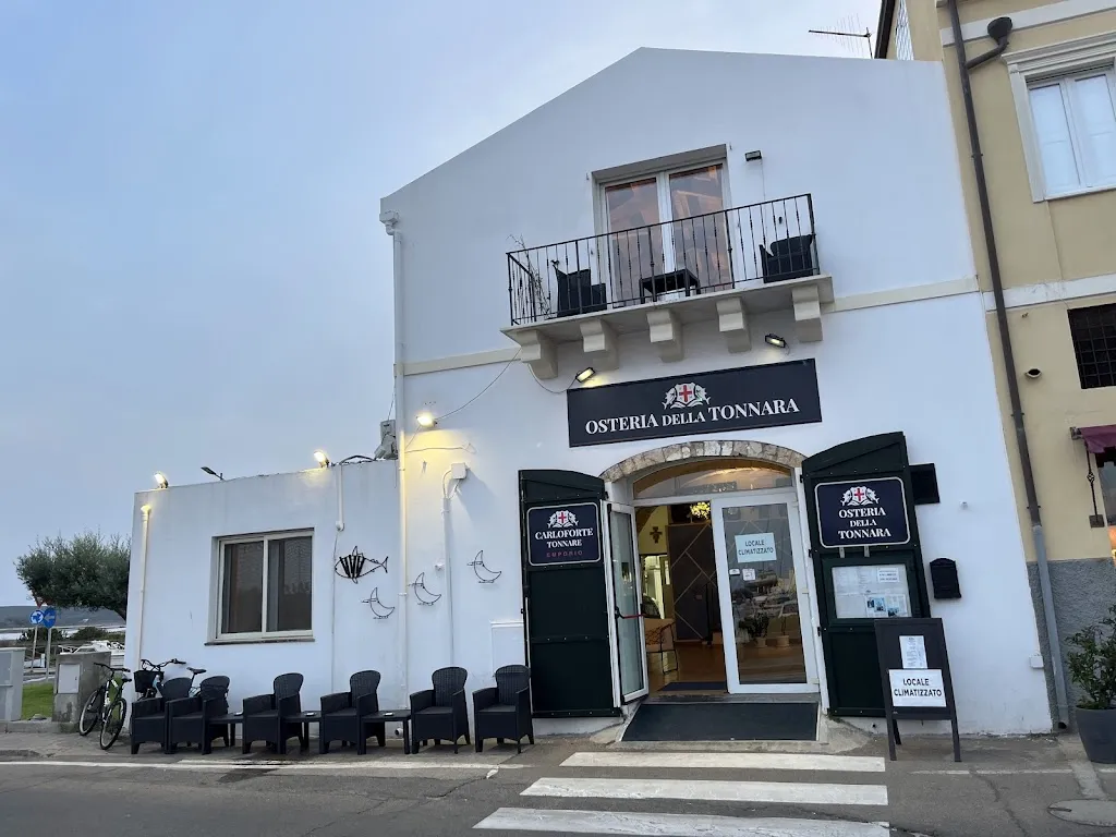 Osteria della Tonnara_Carloforte_slider_image_2