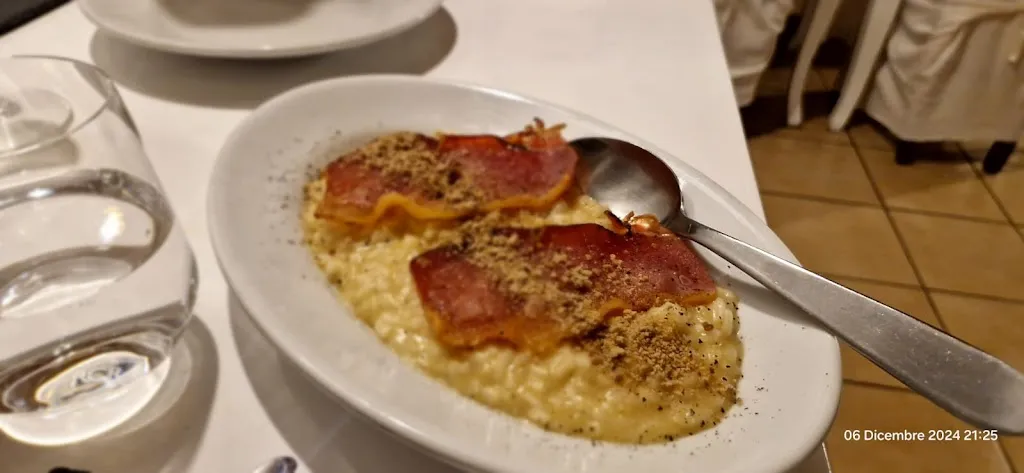 Osteria della Tonnara_Carloforte_slider_image_3