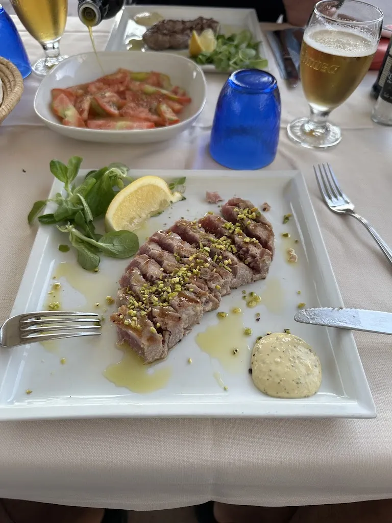 Mikka Perreault_Trattoria da Edoardo_Castelsardo_recensione