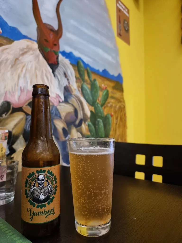 Francesco Dessy_YUMBEER, Hamburgeria - SteakHouse_Castiadas_recensione