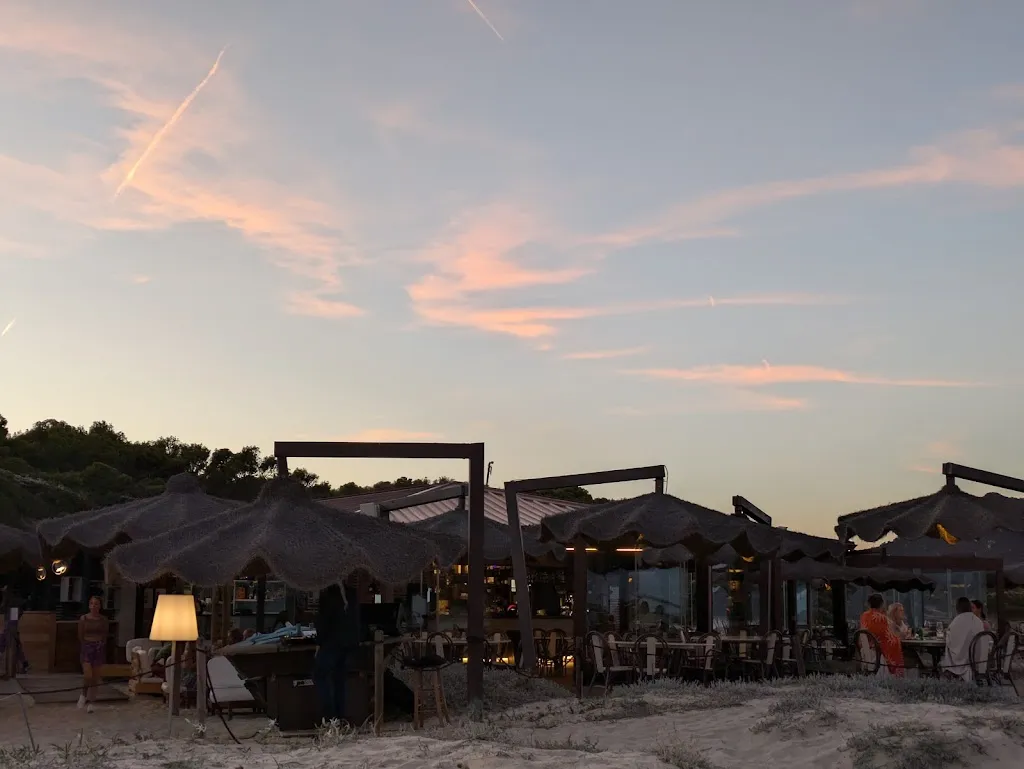 Andreas A. _Lido Tamatete_Castiadas_review