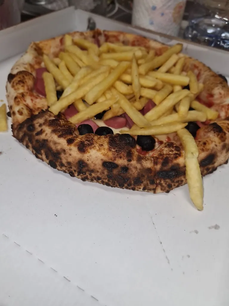 Andrea Pilo_Pizzeria d'asporto Turbo Pizza_Chiaramonti_review