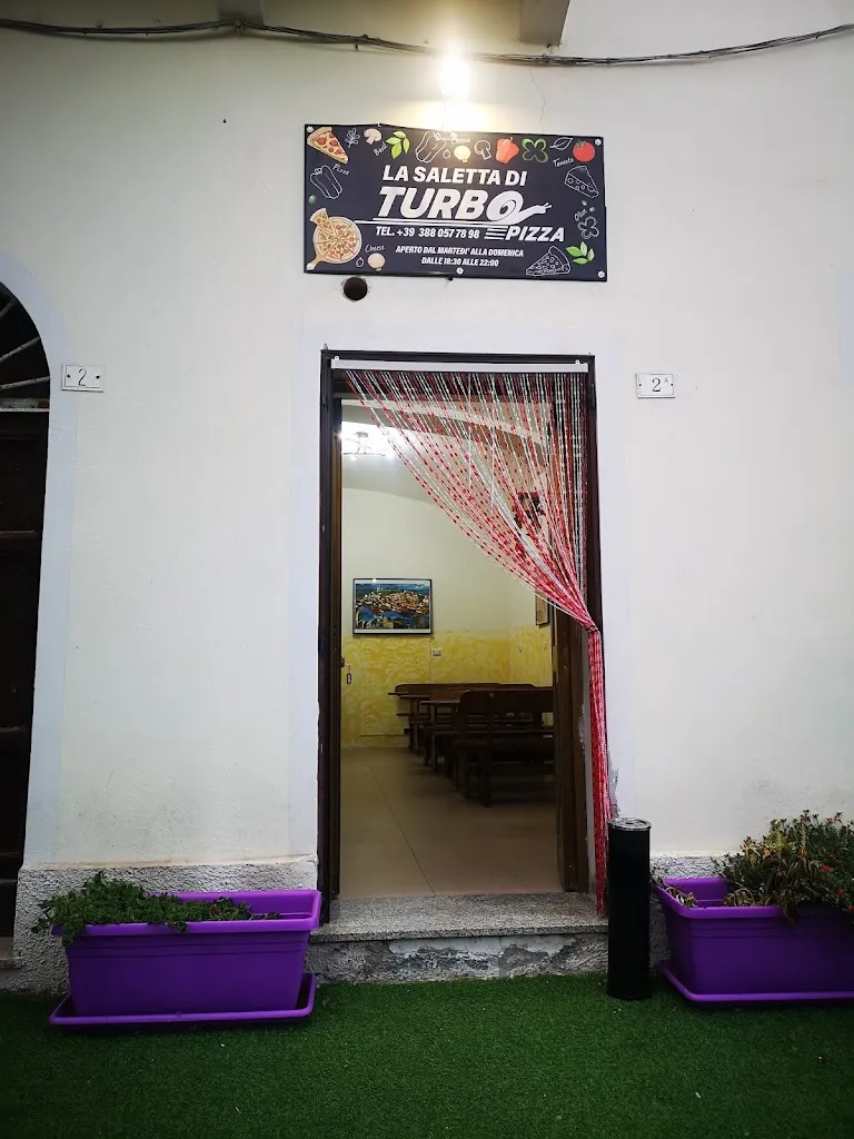 Mirco De martin_Pizzeria d'asporto Turbo Pizza_Chiaramonti_review