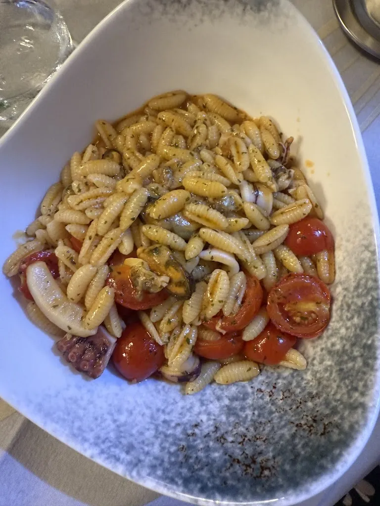 Thea L_Ristorante e Pizzeria Emirosa_Codaruina_review