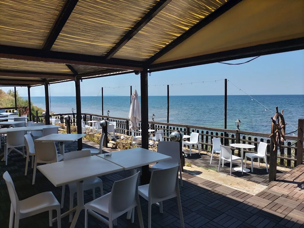 Claire & Alexander Pogue_La Locanda del mare_Codaruina_review