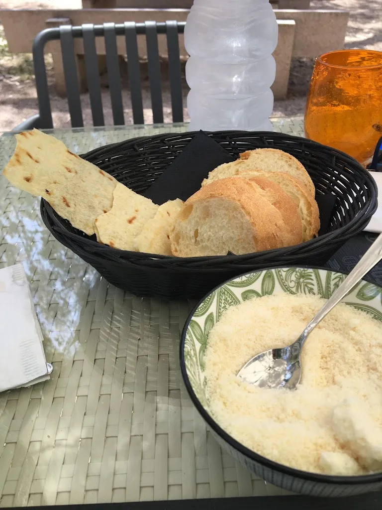 antonio solinas_St. Peter’s Kiosko Bar Beach Restaurant_Codaruina_review