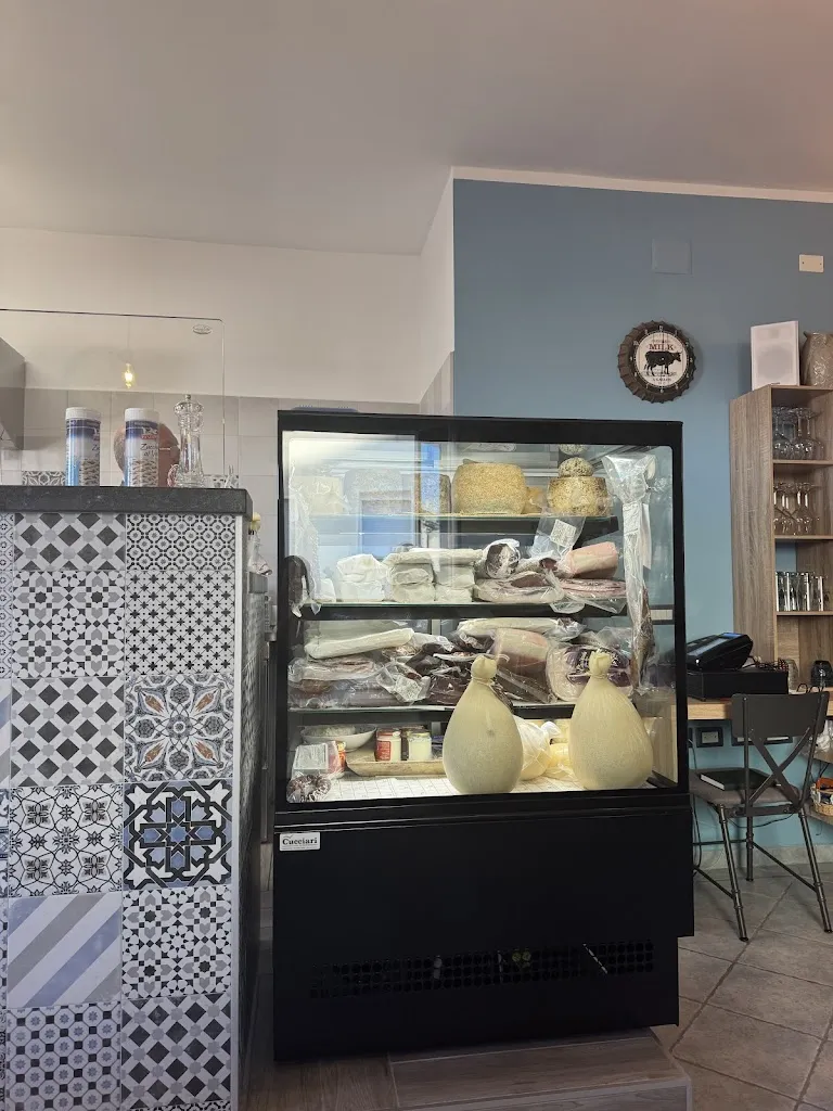 Sa Cuchina piccola osteria enoteca_Cala Gonone_slider_image_3