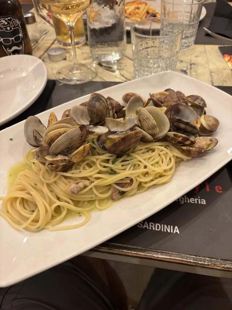 michele randine_il brigantino\arteide american bar_Cala Gonone_recensione